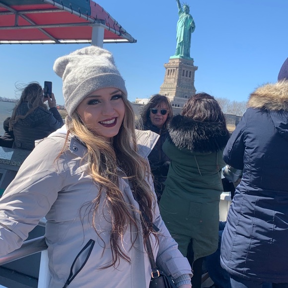 Meet your Posher, Dakota - Picture 8 of 8